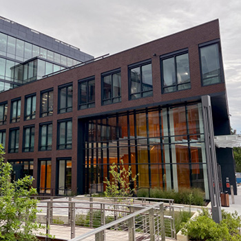 SquarePortfolioImages_Reunion_350